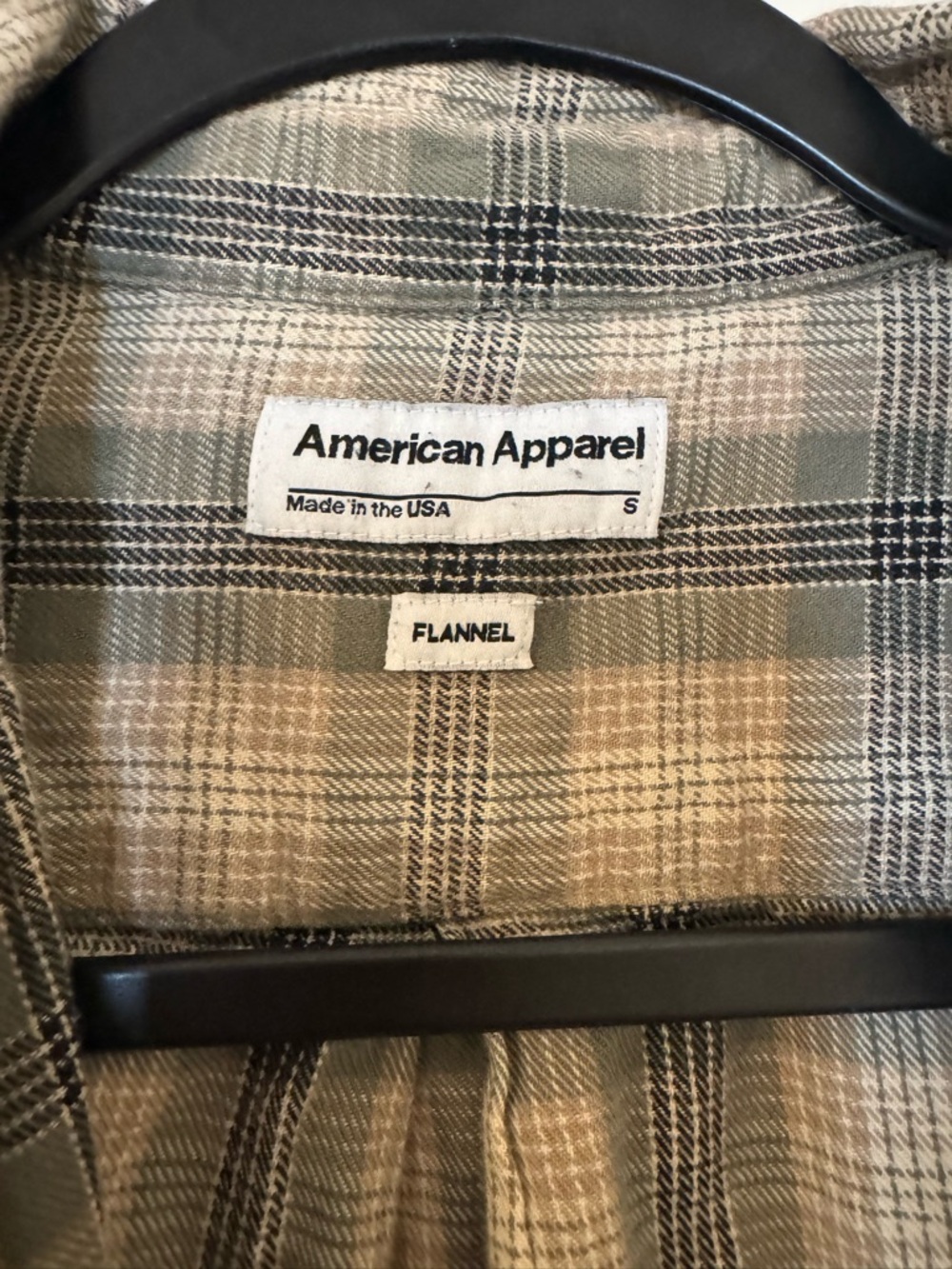 American Apparel flannel - Picture 2 of 4